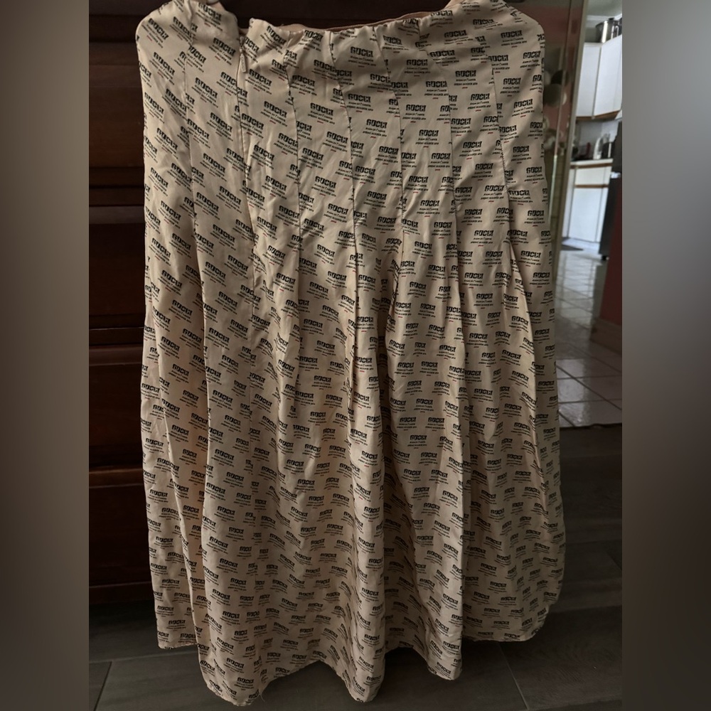 Gucci Tan Pleated A-Line Midi Skirt
